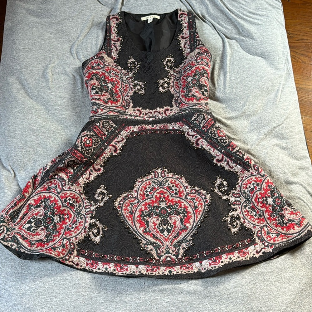 Size medium party dress pet friendly home just cats